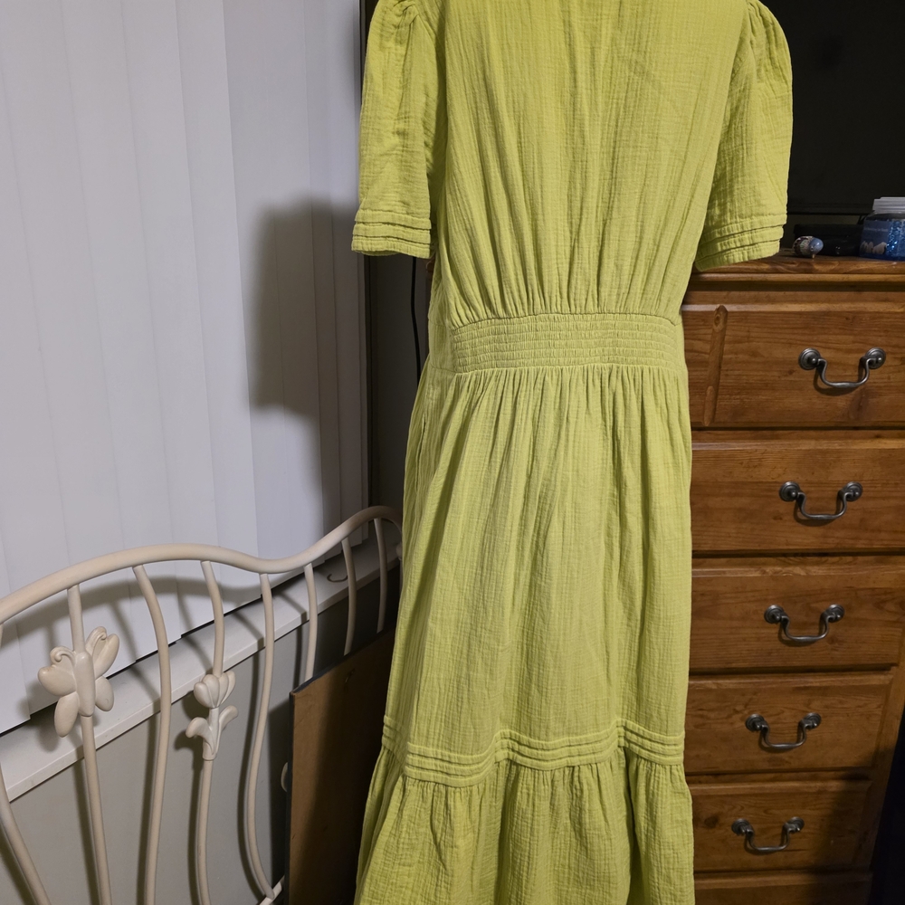 Boden Lime Green Tiered Midi Dress